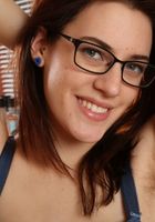 Alice spreads her pretty bush, Alice Hodges (ali118) ATK Natural & Hairy: Alice Hodges (Alice spreads her pretty bush)