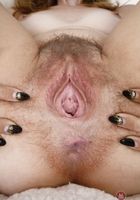 Brielle Woods in hairy fun, Brielle Woods (bri071) ATK Natural & Hairy: Brielle Woods (Brielle Woods in hairy fun)