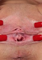 Naughty amateur Chloe makes her pussy gape, Chloe Toy (chl040) ATK Galleria: Chloe Toy (Naughty amateur Chloe makes her pussy gape)