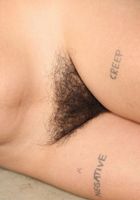 Hairy Eris spreads her bush, Eris Vespera (eri063) ATK Natural & Hairy: Eris Vespera (Hairy Eris spreads her bush)