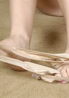 Hillary in footfetish, Hillary (hil005) ATK Archives: Hillary (Hillary in footfetish)