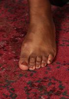 Ebony Jelly shows off her feet, Jelly (jel002) ATK Petites: Jelly (Ebony Jelly shows off her feet)