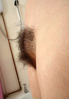 Sexy MILF Kelly cleans her thick hairy pussy, Kelly (kel039) ATK Archives: Kelly (Sexy MILF Kelly cleans her thick hairy pussy)