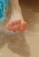 Lizzie loves to get clean and wet, Lizzie (liz034) ATK Archives: Lizzie (Lizzie loves to get clean and wet)