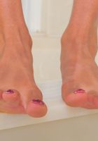 Neela Sky in footfetish, Neela Sky (nee001) ATK Petites: Neela Sky (Neela Sky in footfetish)