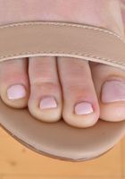 Saleena does some incredible toe spreads and pussy gaping., Saleena Hann (sal022) ATK Petites: Saleena Hann (Saleena does some incredible toe spreads and pussy gaping.)